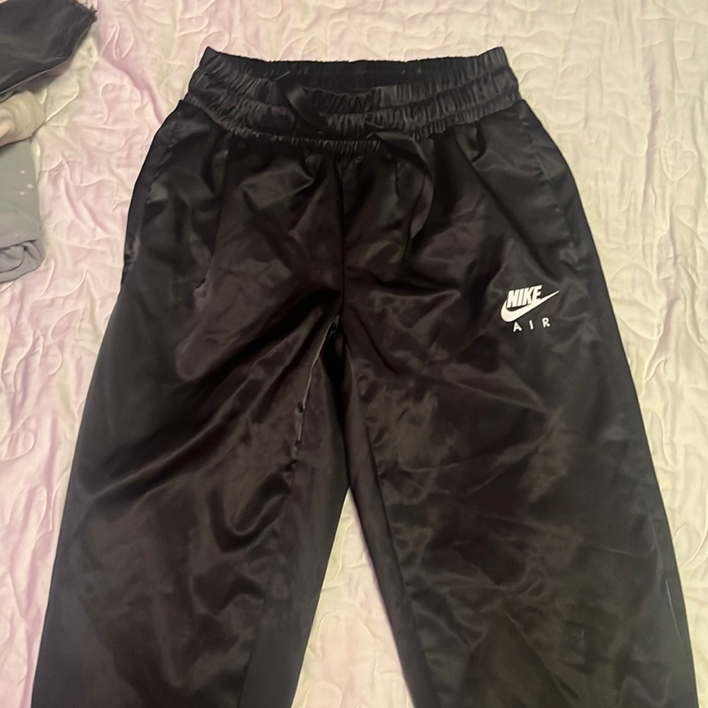 Silk nike sweats ( never worn )